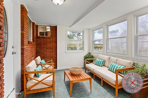 $299,000 | 3601 East Jasmine Street, Pearland, TX 77581