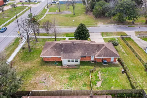 $299,000 | 3601 East Jasmine Street, Pearland, TX 77581