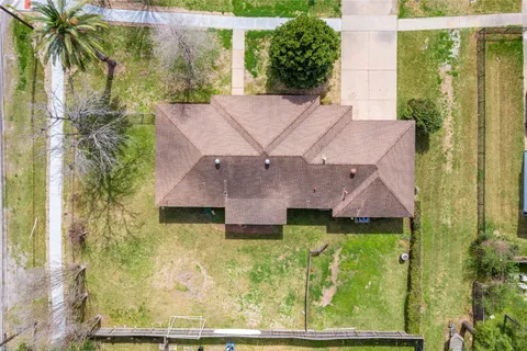 $299,000 | 3601 East Jasmine Street, Pearland, TX 77581