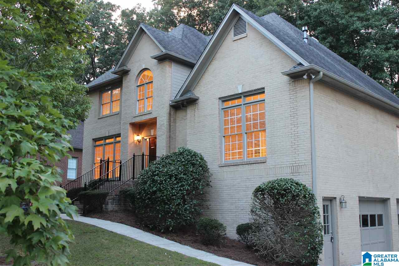 1013 Knollwood Drive Birmingham, AL 35242 - Photo 1 of 32