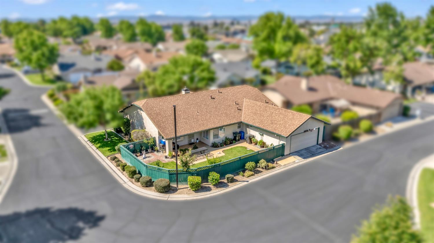 2195 Brigadoon Walk Manteca, CA 95336 - Photo 35 of 41 an aerial view of a house with a garden space