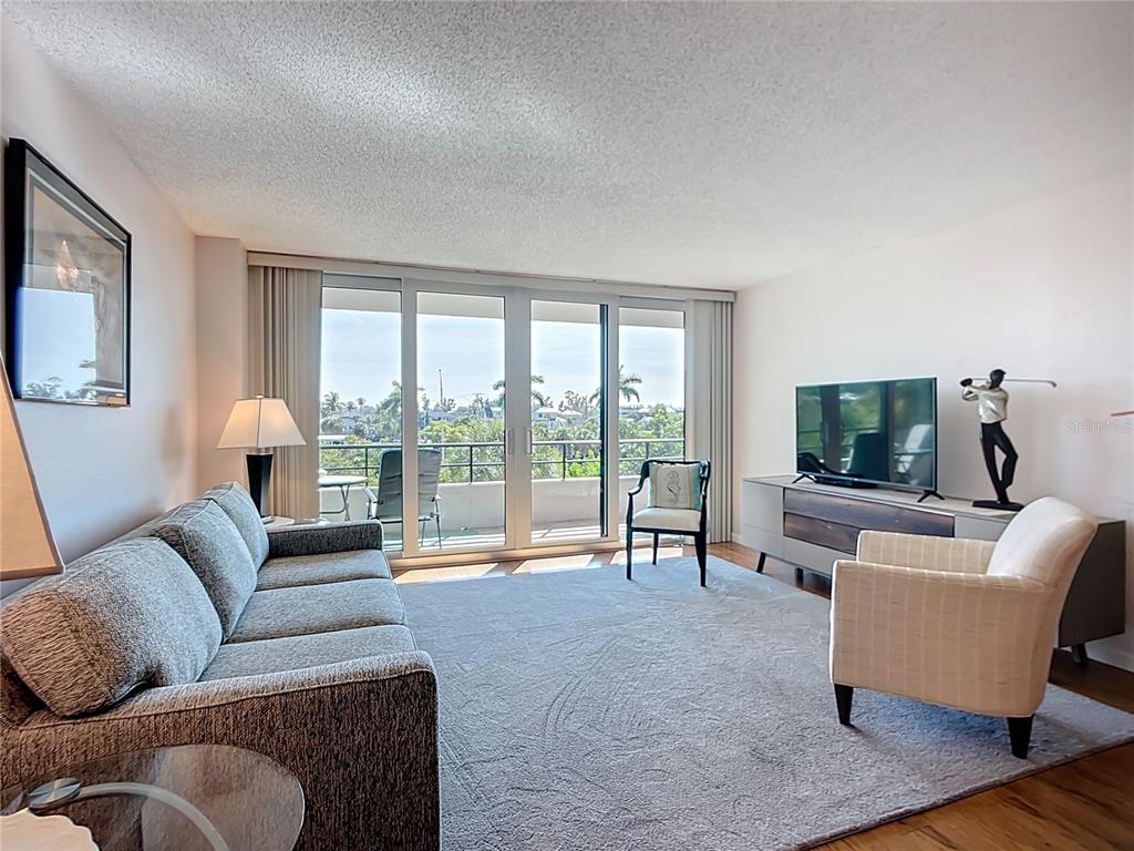 6415 Midnight Pass Road, Unit 306 Sarasota, FL 34242 - Photo 23 of 64