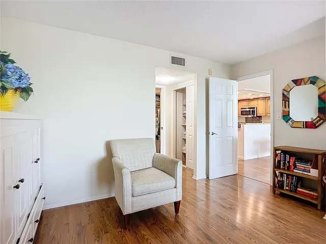 $595,800 | 6415 Midnight Pass Road, Unit 306, Sarasota, FL 34242