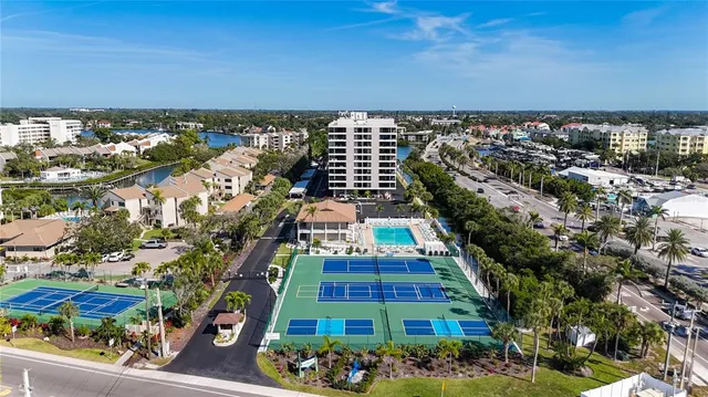 $595,800 | 6415 Midnight Pass Road, Unit 306, Sarasota, FL 34242