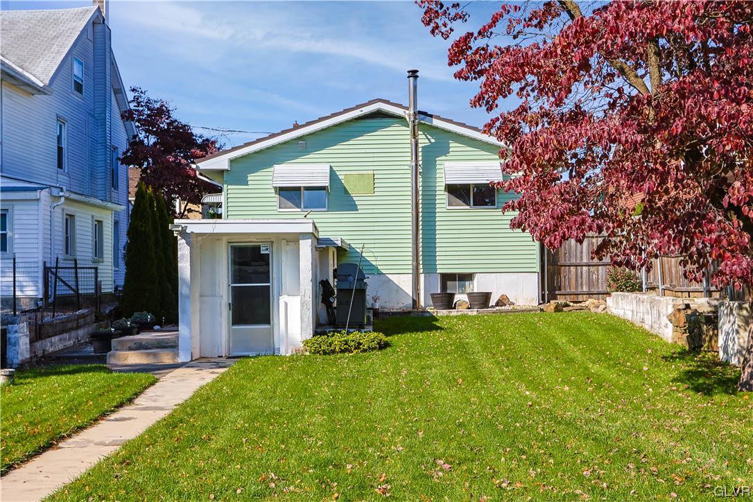 556 Ridge Street Emmaus, PA 18049 - Photo 17 of 23 Gallery Image 17