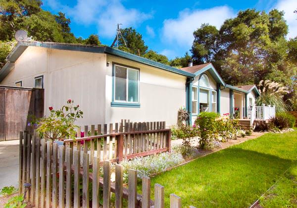 160 Paradise Road Salinas, CA 93907 - Photo 1 of 24 Gallery Image 1