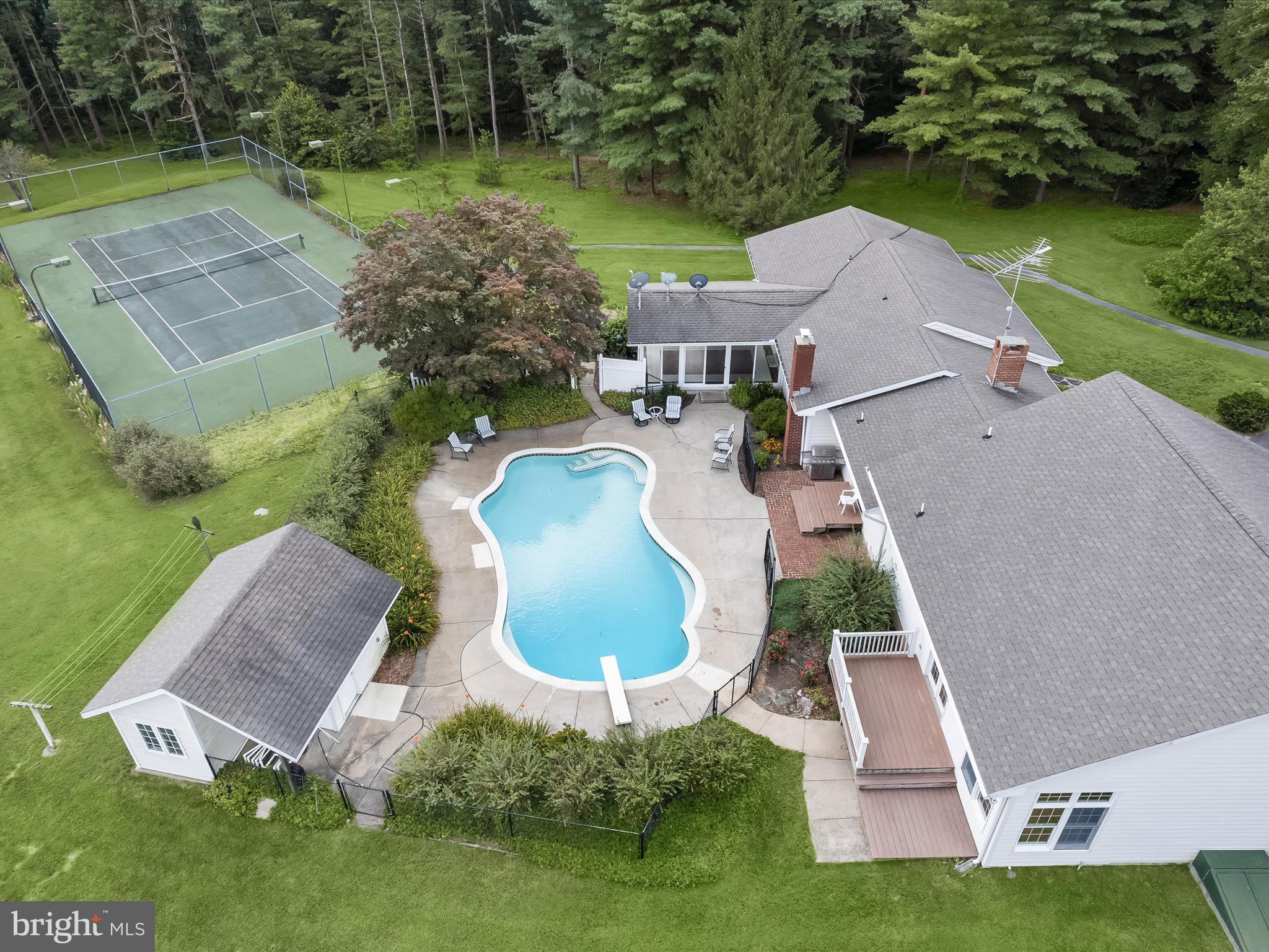 3835 Rinehart Road Westminster, MD 21158 - Photo 3 of 58 Aerial View
