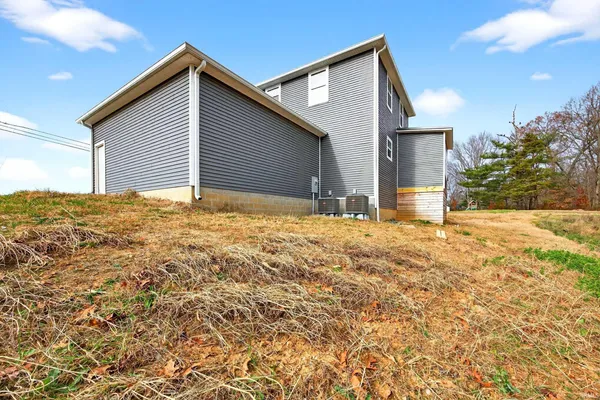 $589,000 | 1192 Greer Lane, Springville, IN 47462