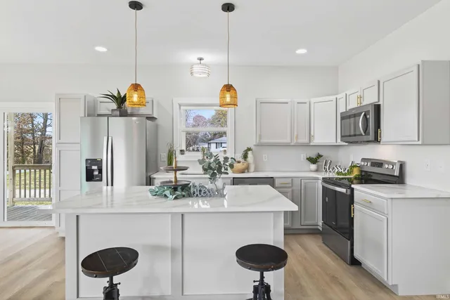 $589,000 | 1192 Greer Lane, Springville, IN 47462