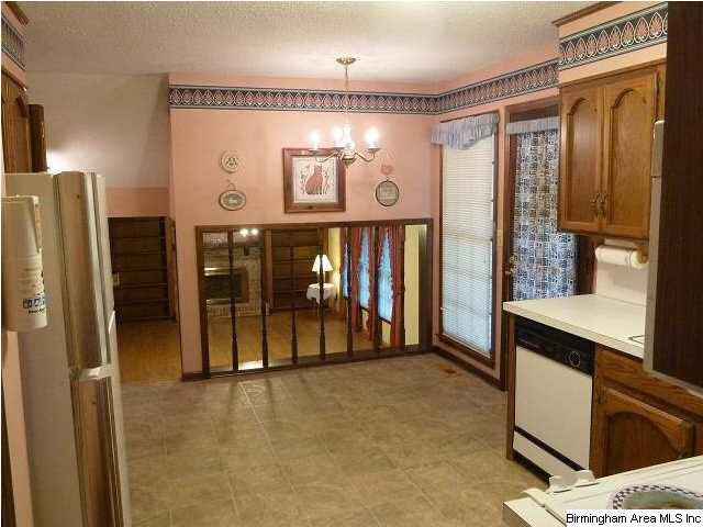 3450 Ridgecrest Drive Birmingham, AL 35216 - Photo 10 of 31