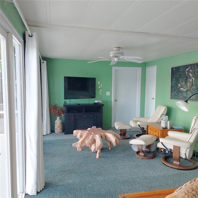 20182 Cot Road, Unit 505 Lutz, FL 33558 - Photo 6 of 32 Gallery Image 6
