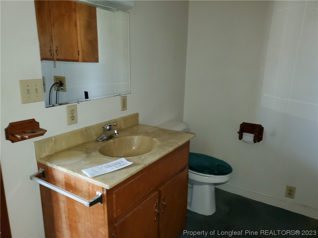 112 St Matthews Road Erwin, NC 28339 - Photo 4 of 5