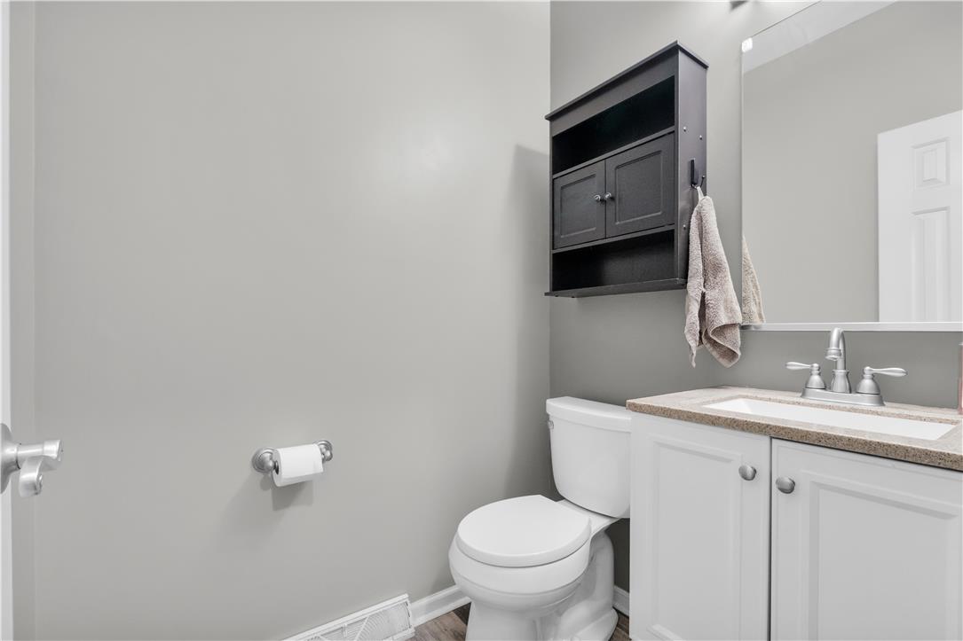 1204 Old Gate Road Northampton, PA 18067 - Photo 10 of 21 Gallery Image 10