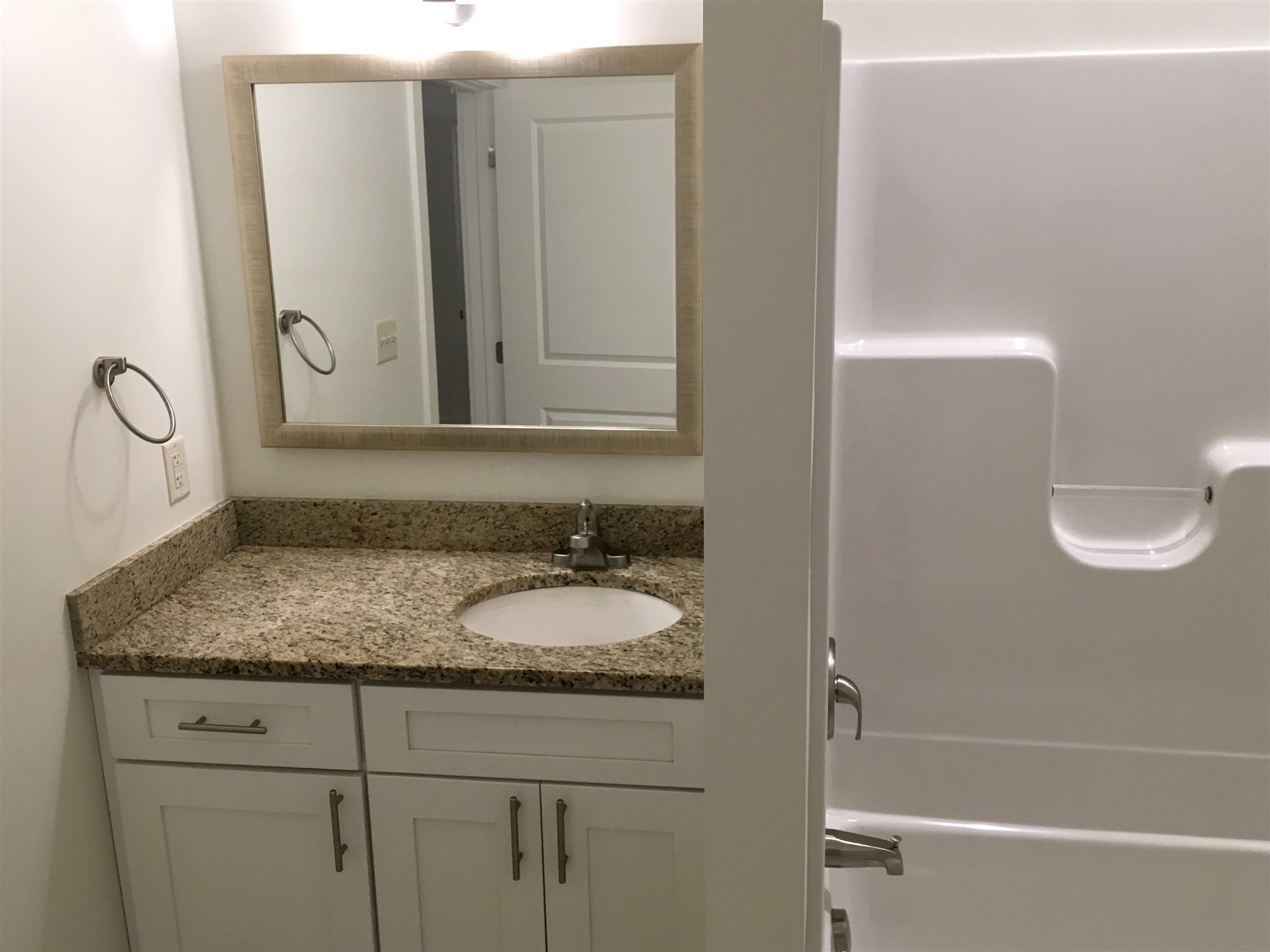 875 Elm Street, Unit 202 Manchester, NH 03101 - Photo 30 of 40