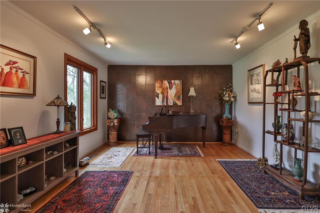 6338 Ridge Road Zionsville, PA 18092 - Photo 6 of 50 Gallery Image 6