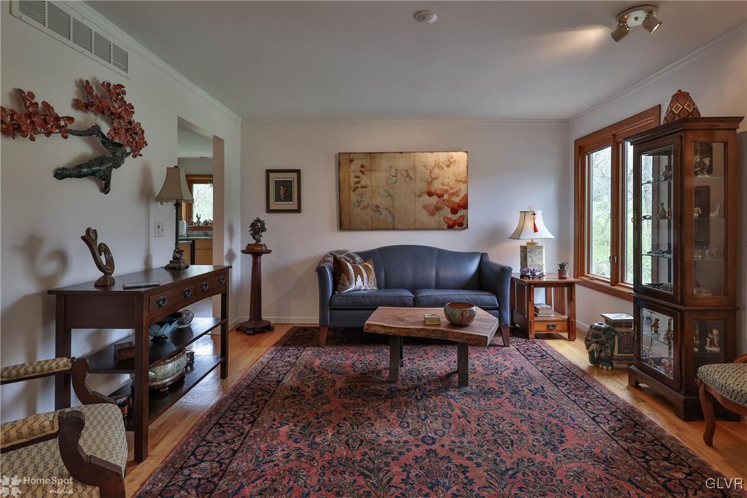 6338 Ridge Road Zionsville, PA 18092 - Photo 7 of 50 Gallery Image 7