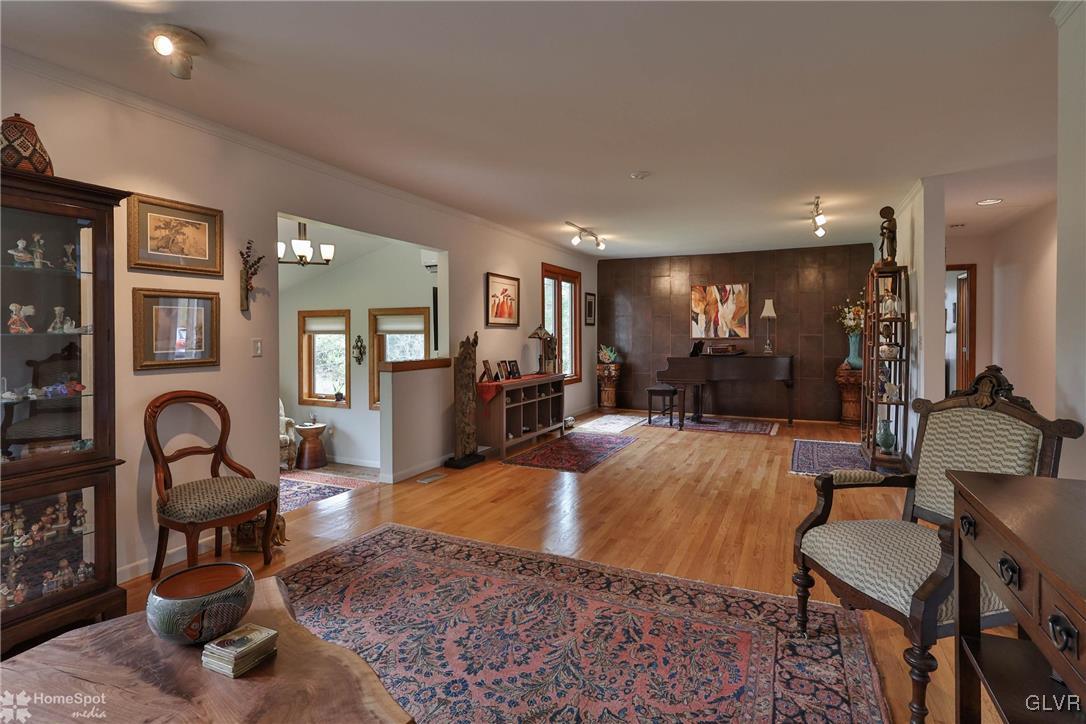 6338 Ridge Road Zionsville, PA 18092 - Photo 10 of 50 Gallery Image 10