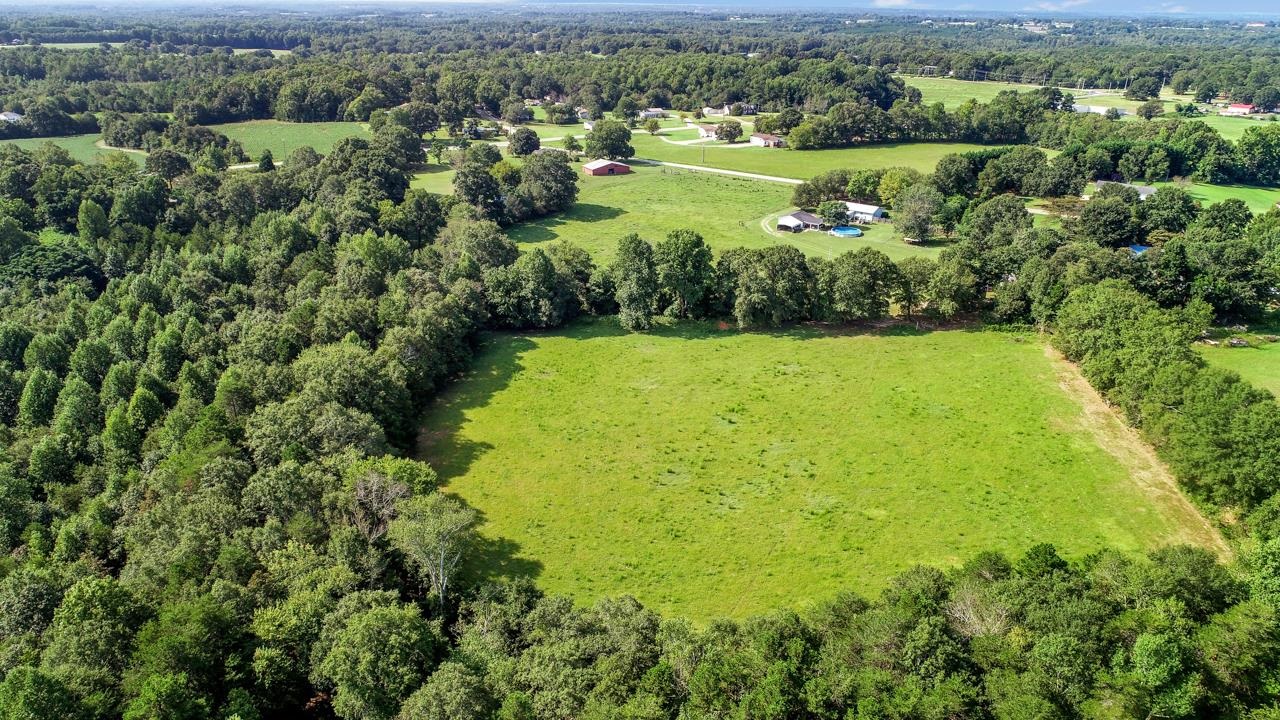 128 Arrowood Branch Road Chesnee, SC 29323 - Photo 2 of 15