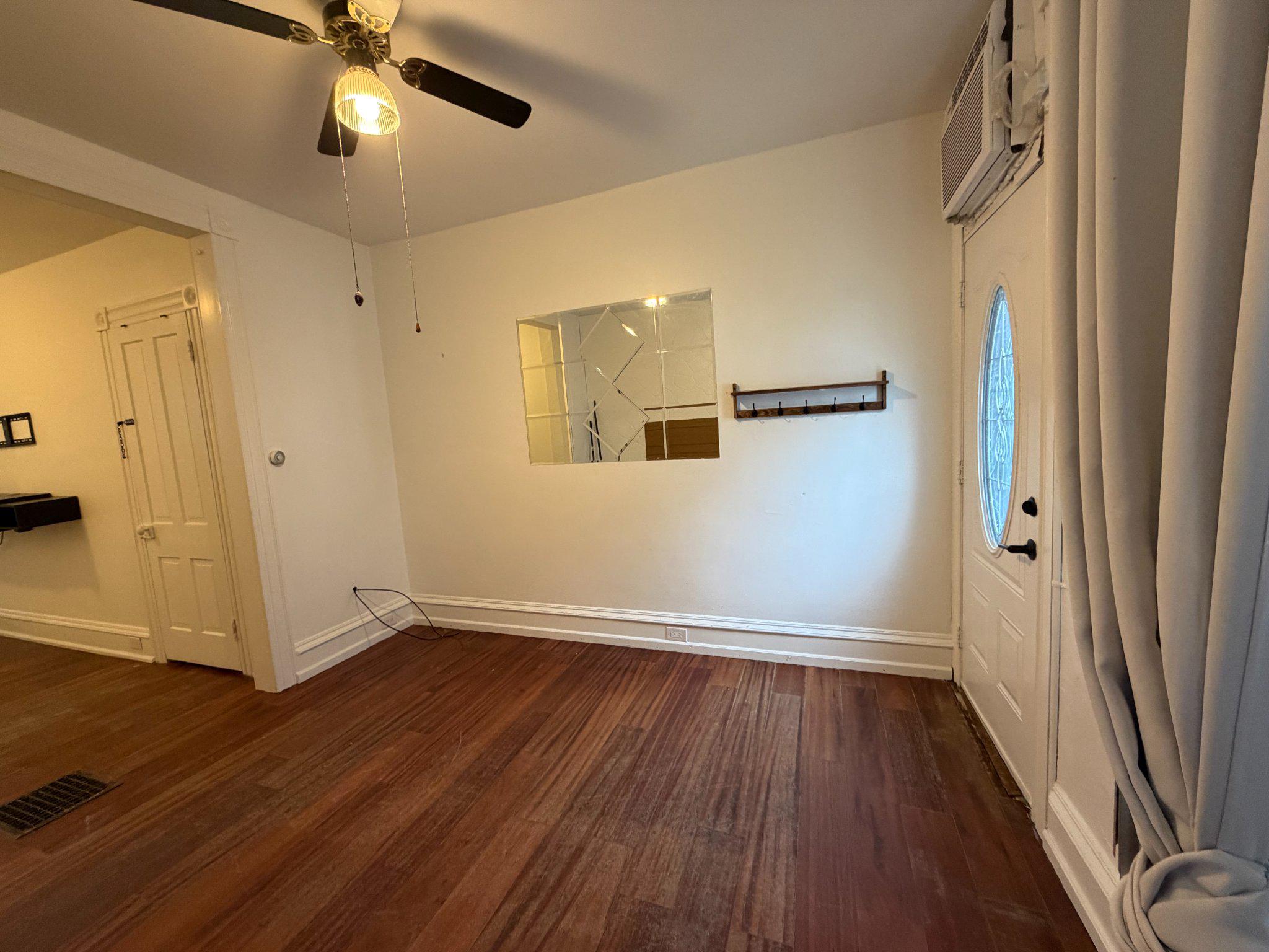 928 Mulberry Street Reading, PA 19604 - Photo 2 of 21 Bright and airy entry with charm.