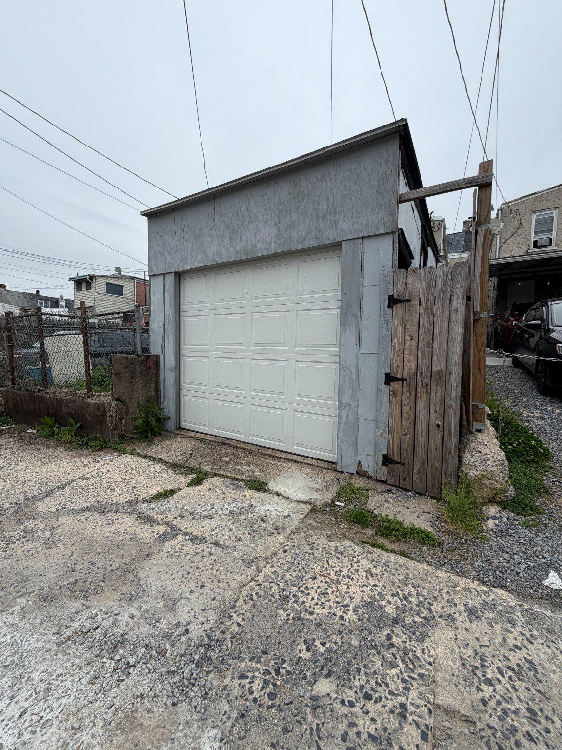 928 Mulberry Street Reading, PA 19604 - Photo 21 of 21 Alleyway one car garage entrance.
