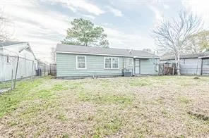 $1,450 | 10409 Chesterfield Drive, Houston, TX 77051