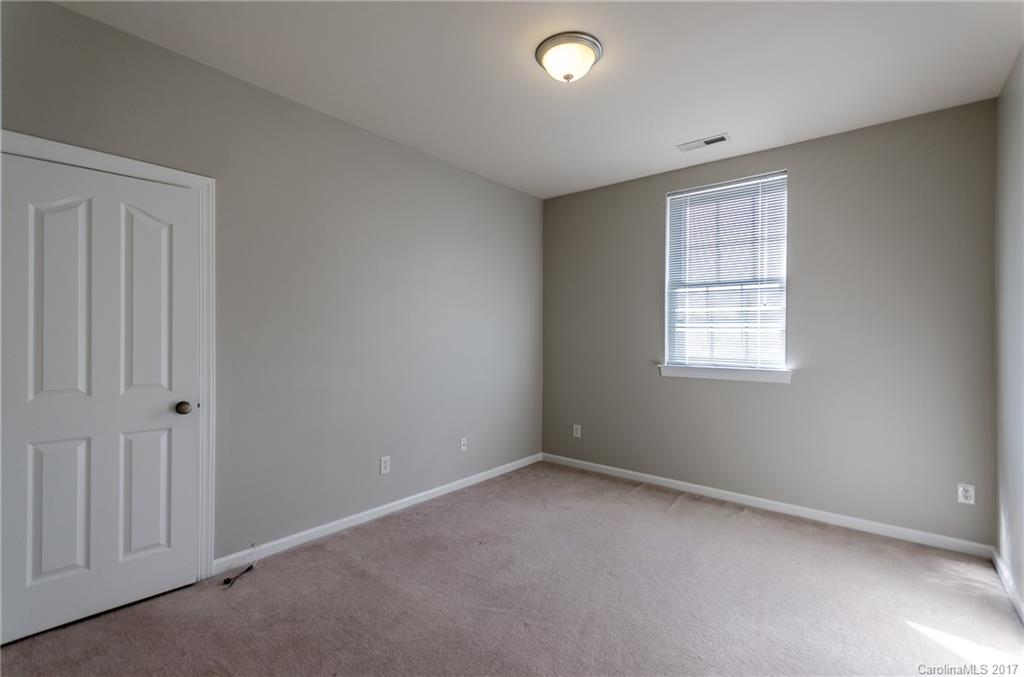 10405 Newbridge Road Charlotte, NC 28278 - Photo 15 of 24 Gallery Image 15