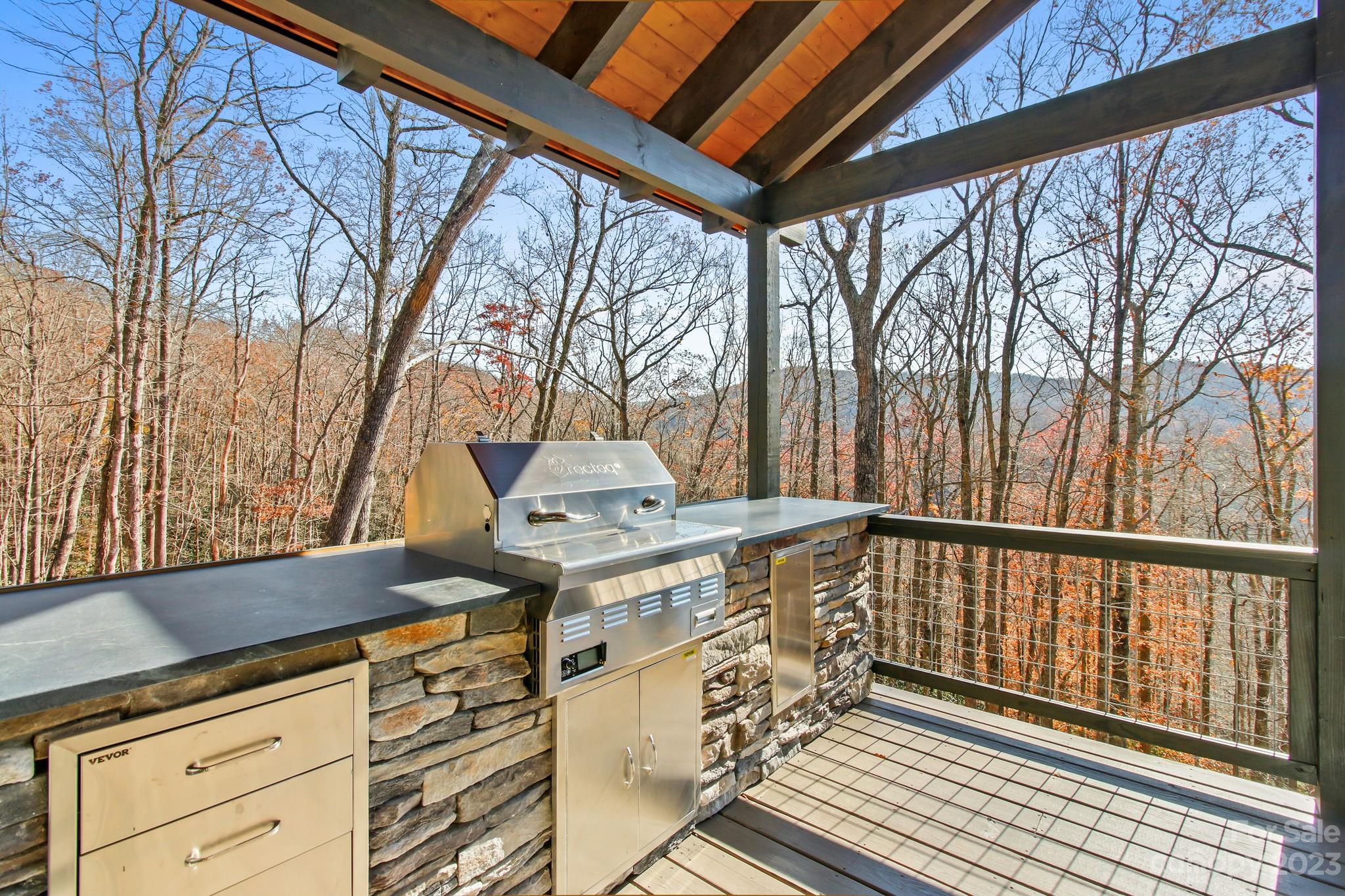 1736 Twin Rivers Drive Boone, NC 28607 - Photo 18 of 48 a view of entryway with wooden floor