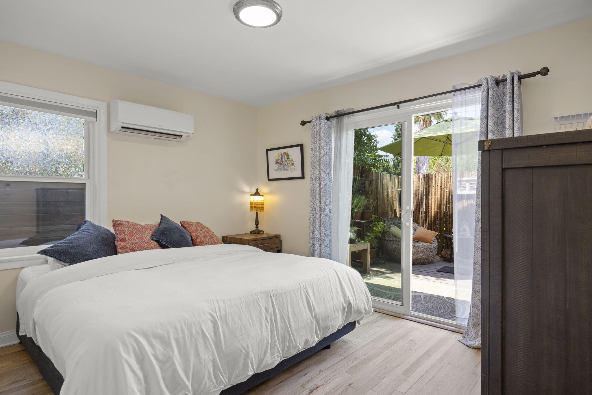 301 Park Road Ojai, CA 93023 - Photo 16 of 38 a bedroom with double bed and a window