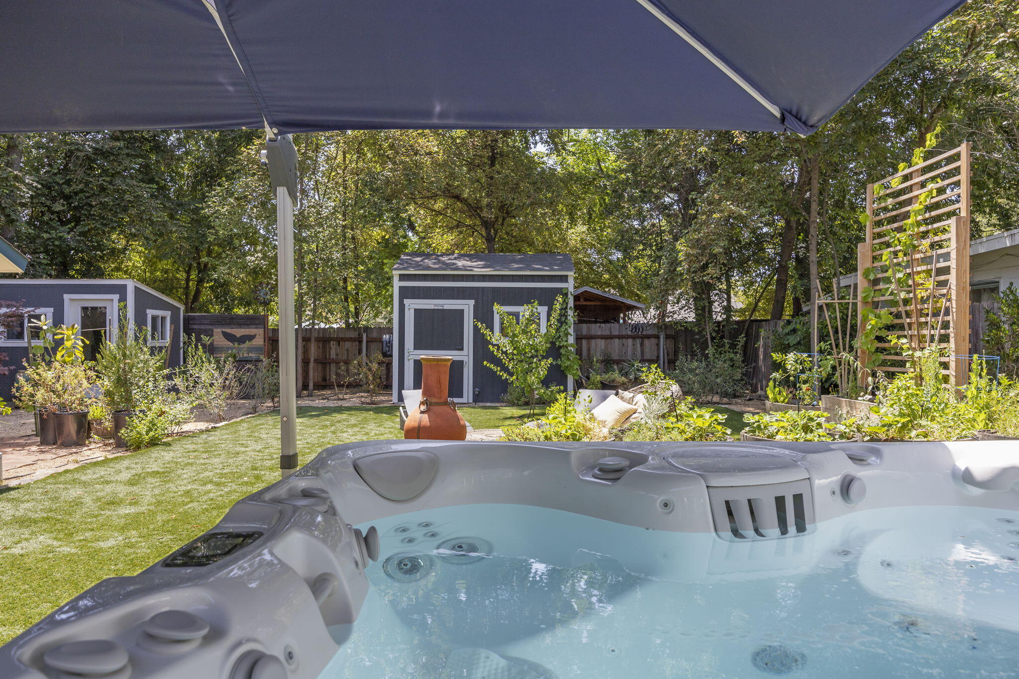 301 Park Road Ojai, CA 93023 - Photo 36 of 38 a view of a swimming pool with a patio