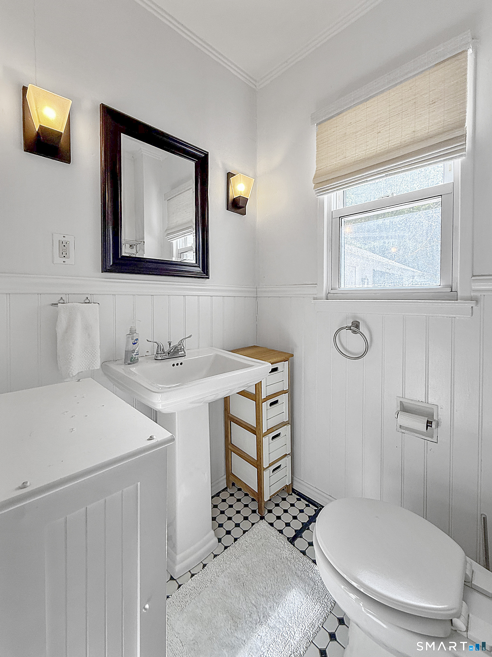 215 Mamanasco Road, Unit 215 Ridgefield, CT 06877 - Photo 10 of 23 Gallery Image 10