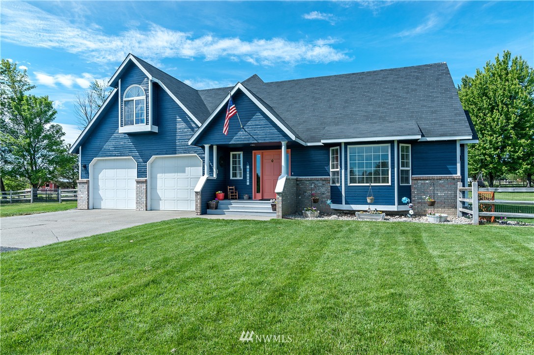 201 Lenes Road Ellensburg, WA 98926 - Photo 1 of 40 Gallery Image 1