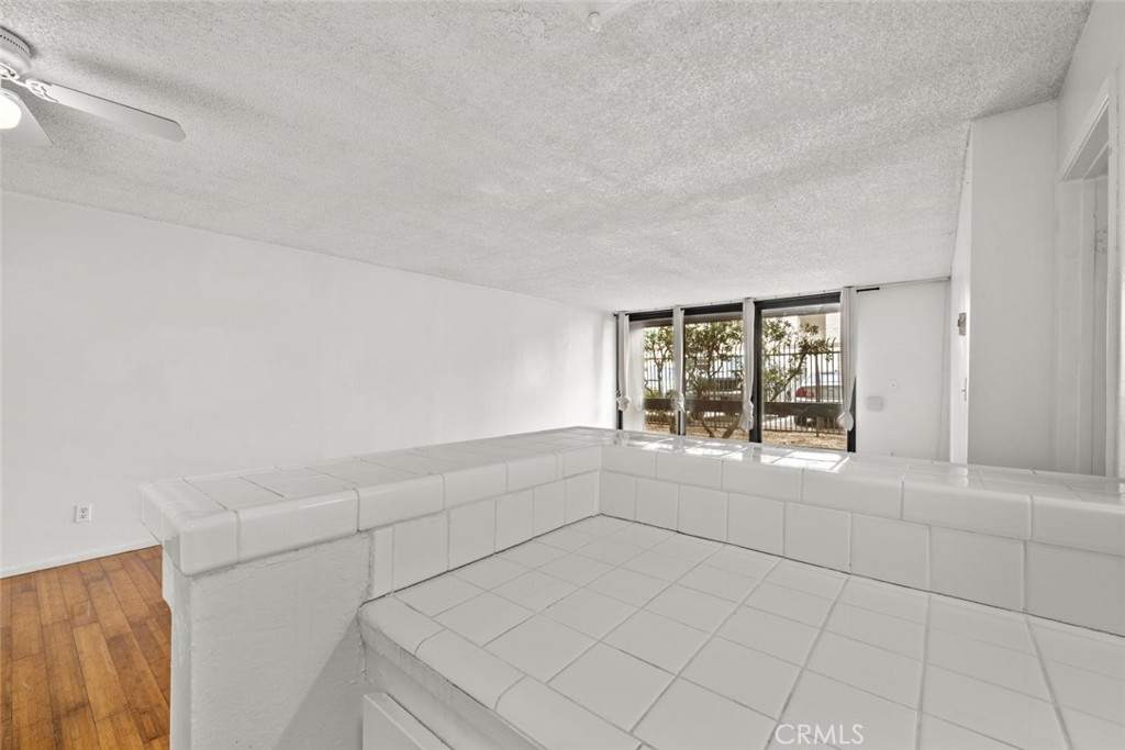 7740 Redlands Street, Unit G1097 Playa del Rey, CA 90293 - Photo 11 of 37 a view of an empty room with a window