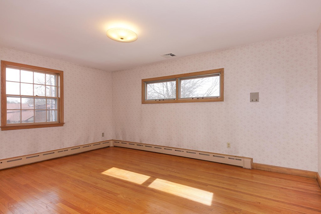 30 Ridge Street Winchester, MA 01890 - Photo 13 of 27