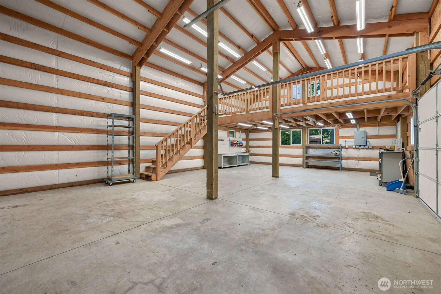 8141 Comox Road Blaine, WA 98230 - Photo 23 of 33