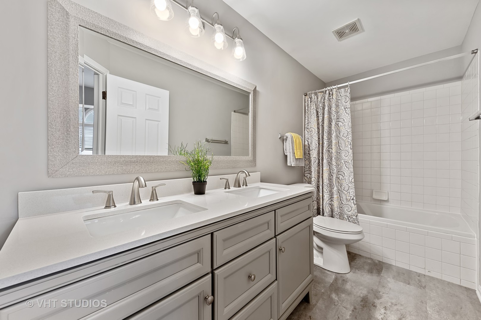 2286 Manchester Road Wheaton, IL 60187 - Photo 16 of 22 Gallery Image 16