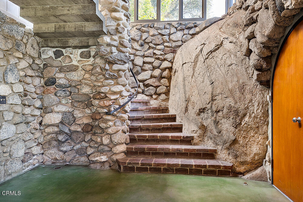 3740 Canyon Crest Road Altadena, CA 91001 - Photo 23 of 54 3740 Canyon Crest Rd 049-mls