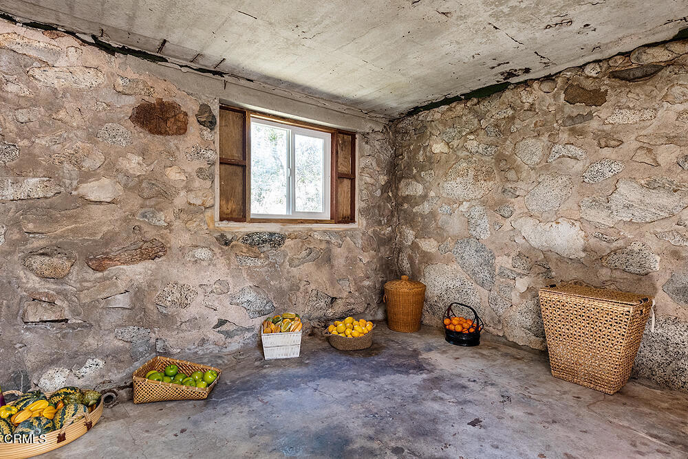 3740 Canyon Crest Road Altadena, CA 91001 - Photo 39 of 54 3740 Canyon Crest Rd 081-mls