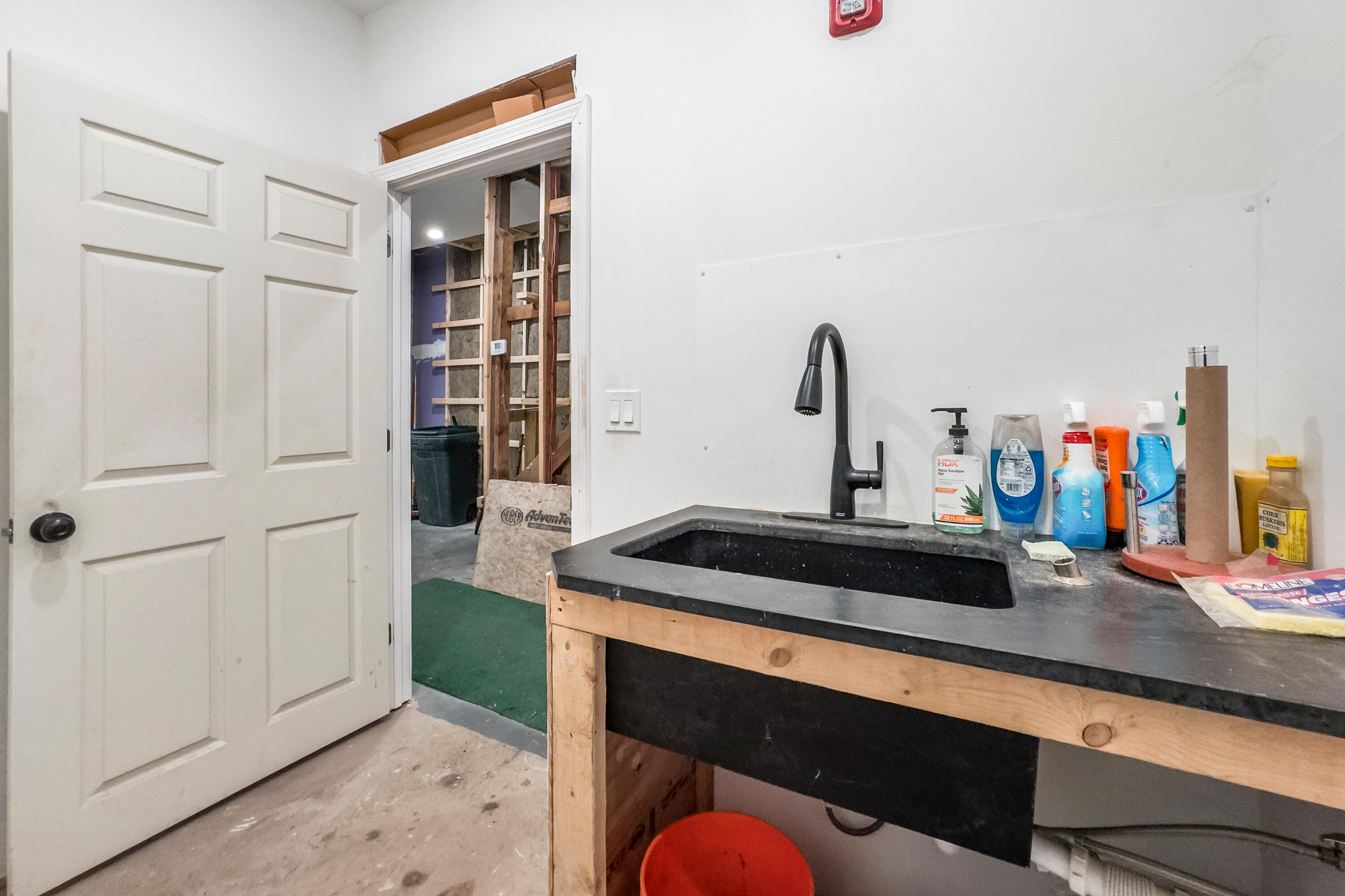 367 Main Street Rockland, ME 04841 - Photo 16 of 35 Bathroom