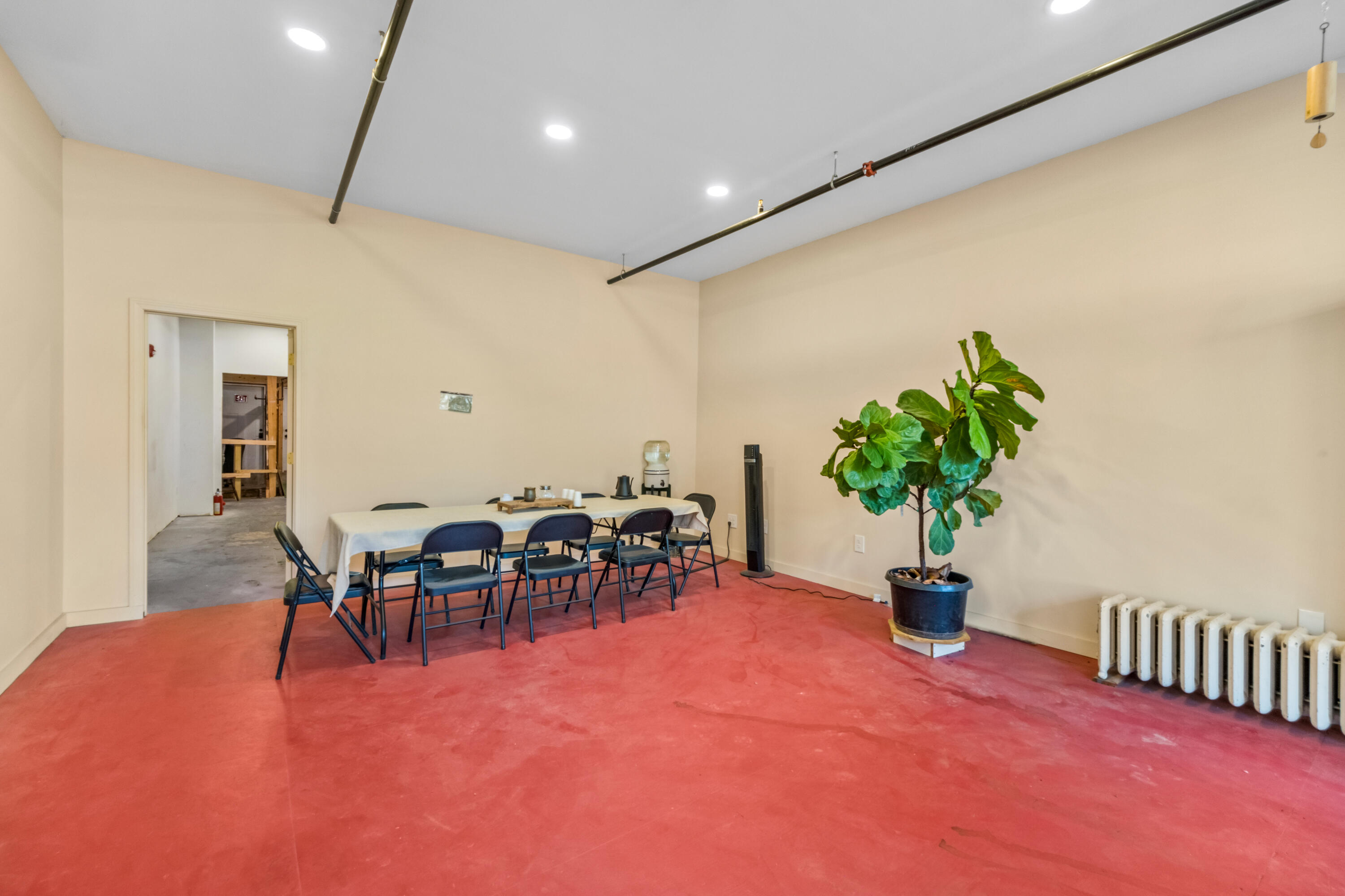 367 Main Street Rockland, ME 04841 - Photo 6 of 35 Entryway