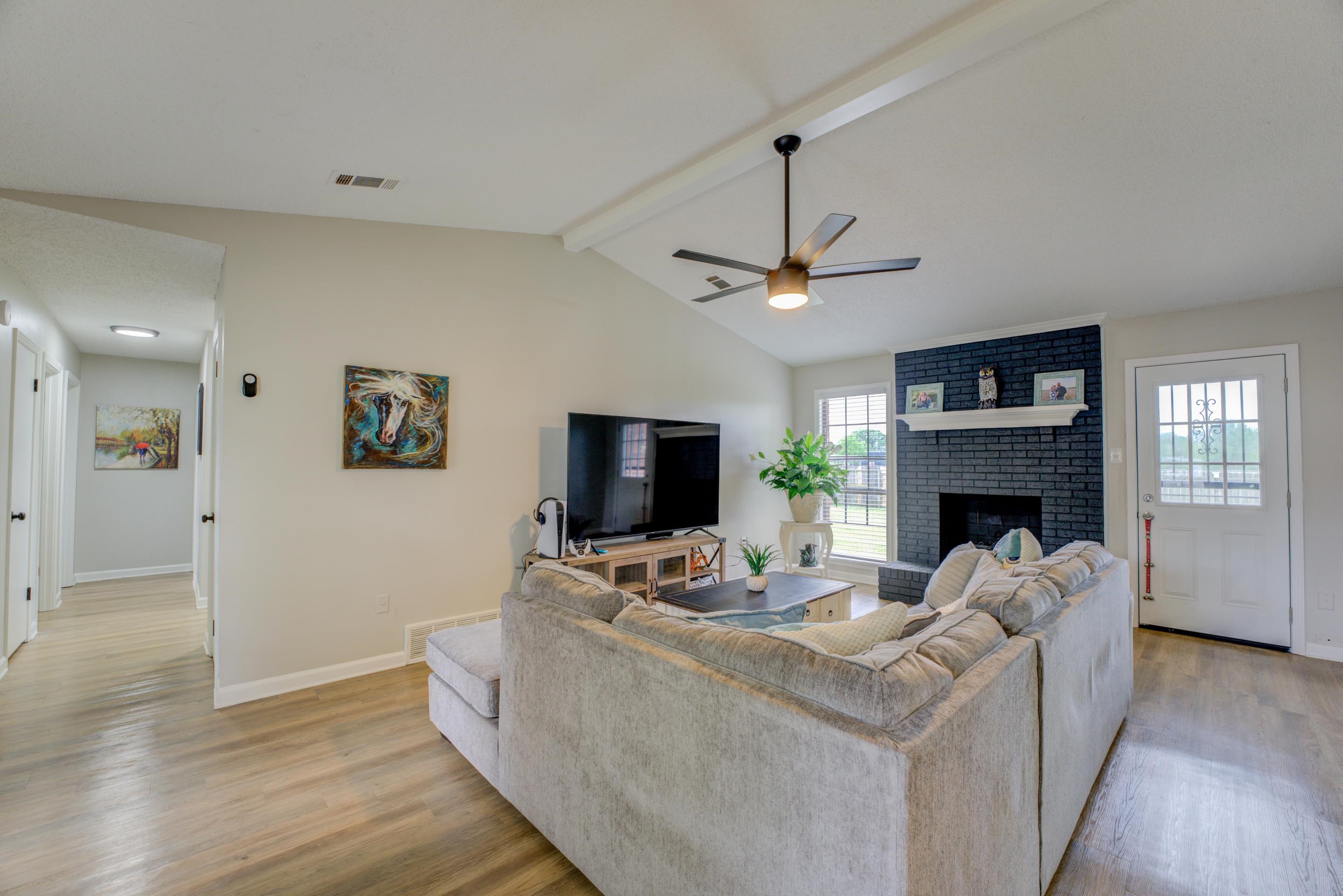 4245 Autumn Sun Road Millington, TN 38053 - Photo 6 of 22 Gallery Image 6