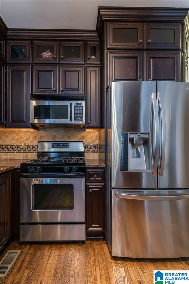 901 Highland Road Birmingham, AL 35209 - Photo 10 of 46