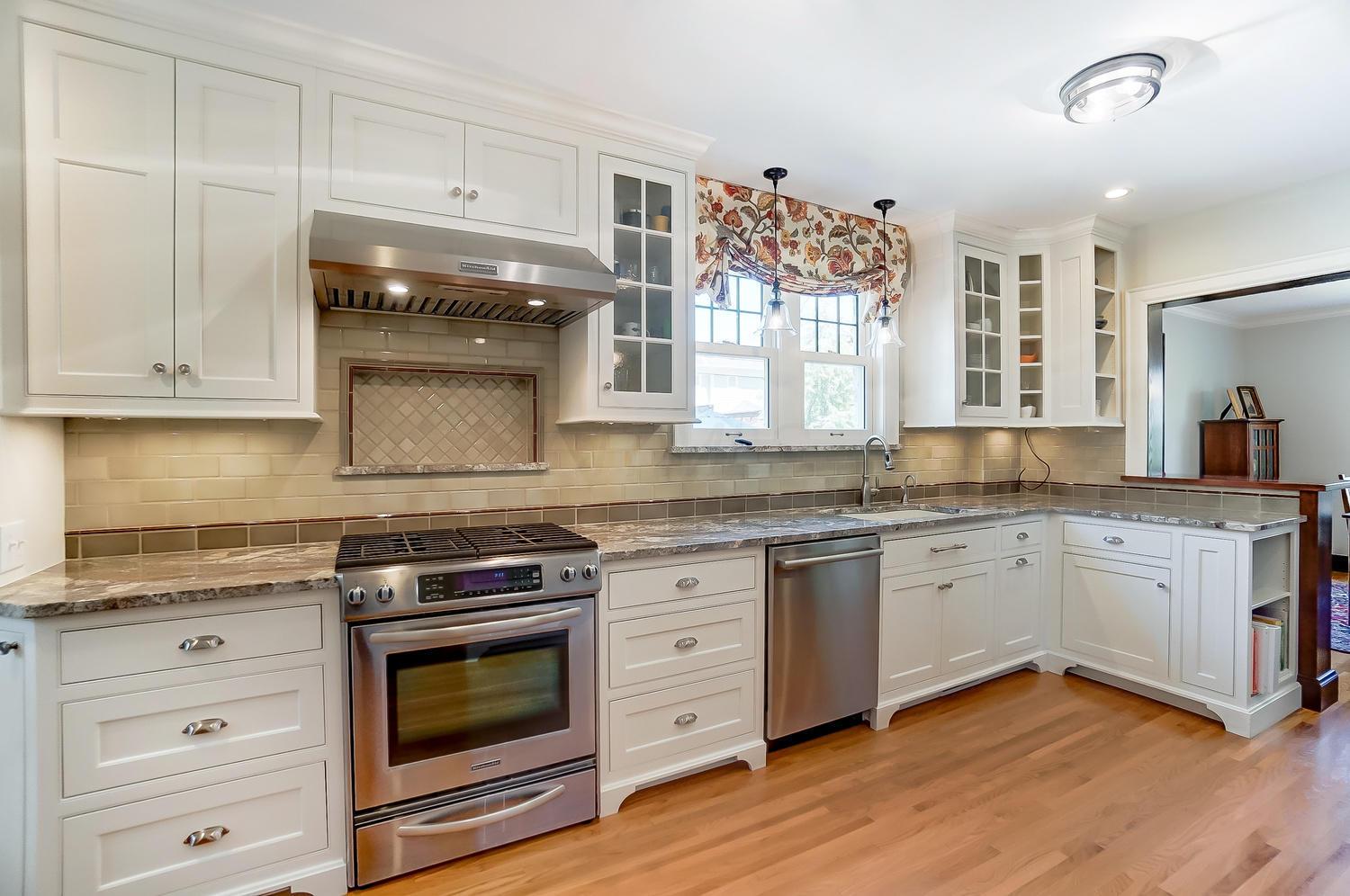 2040 Wickford Road Columbus, OH 43221 - Photo 13 of 43