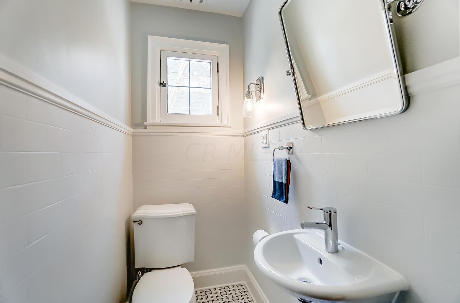 2040 Wickford Road Columbus, OH 43221 - Photo 20 of 43