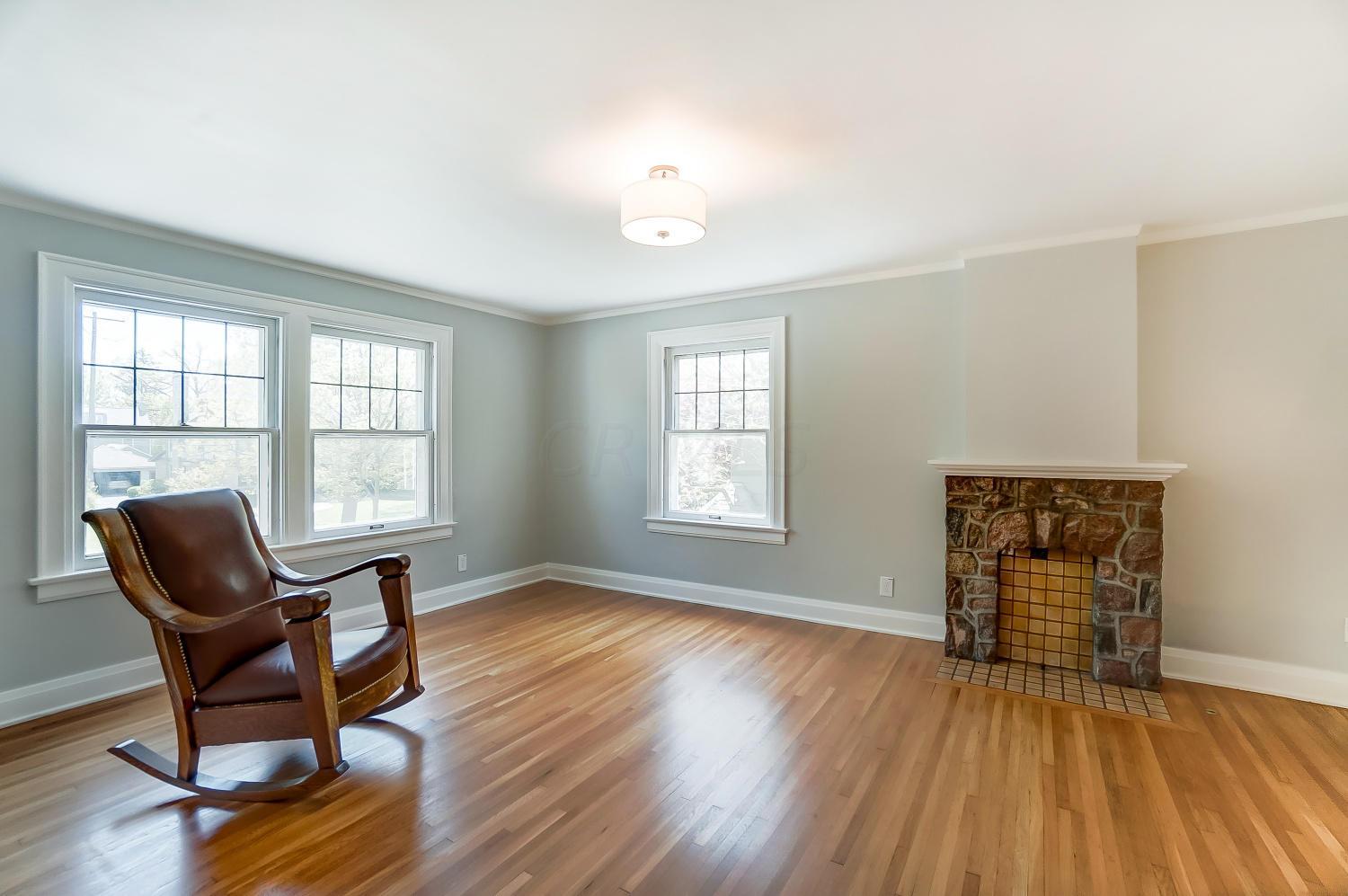 2040 Wickford Road Columbus, OH 43221 - Photo 25 of 43