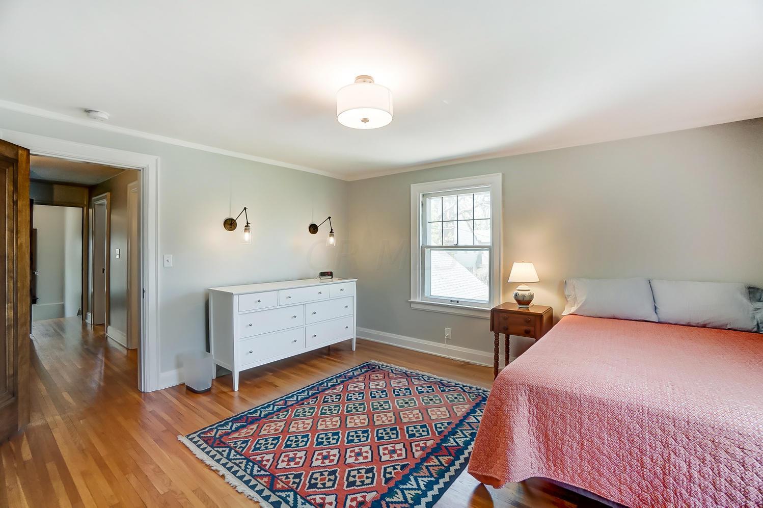 2040 Wickford Road Columbus, OH 43221 - Photo 30 of 43