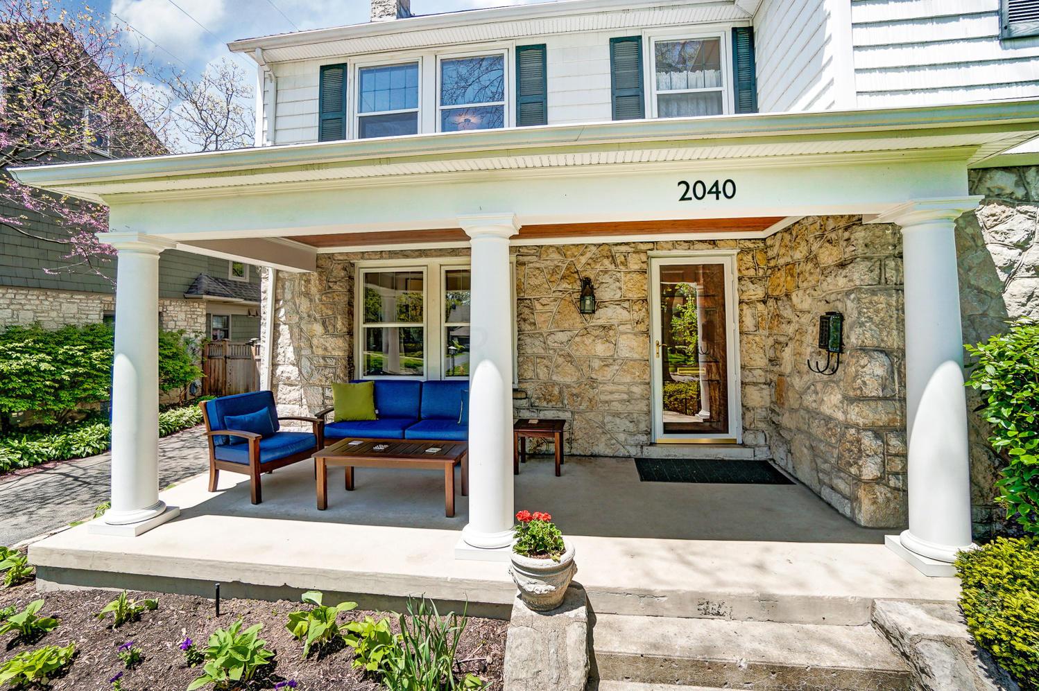 2040 Wickford Road Columbus, OH 43221 - Photo 3 of 43
