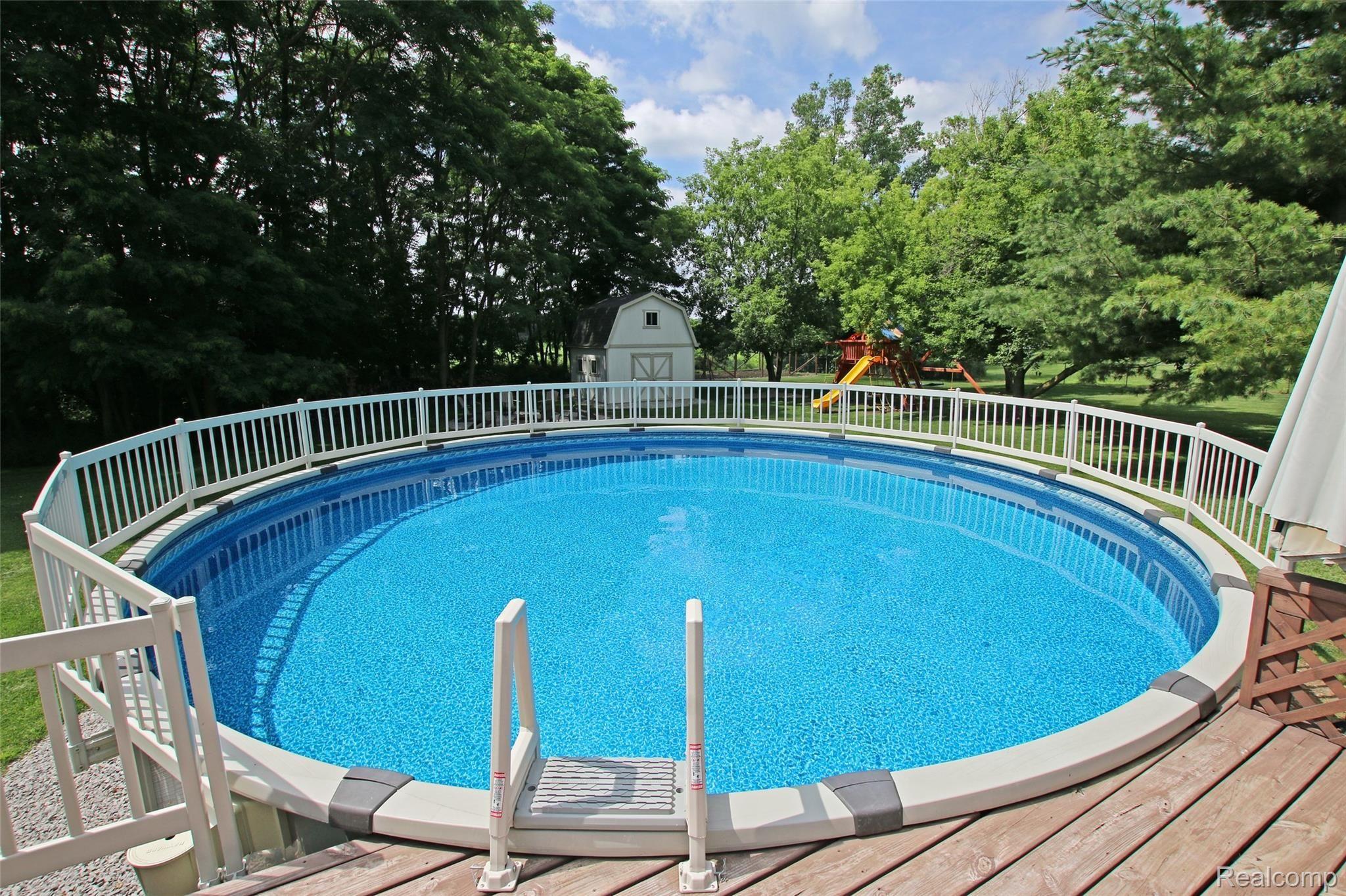 4223 Merwin Road Lapeer, MI 48446 - Photo 71 of 83 70) Pool.jpg