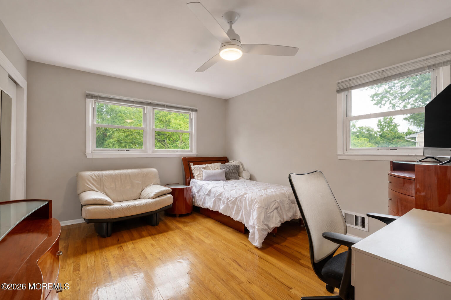 4 Alexander Road East Brunswick, NJ 08816 - Photo 20 of 36 Bed 3