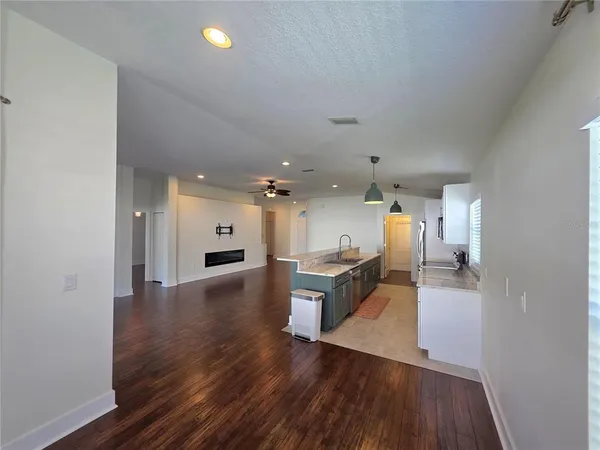 $2,950 | 730 Straw Lake Drive, Brandon, FL 33510