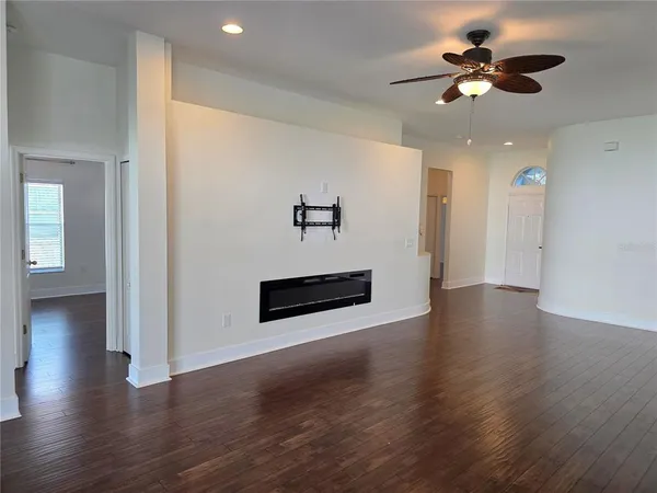 $2,950 | 730 Straw Lake Drive, Brandon, FL 33510